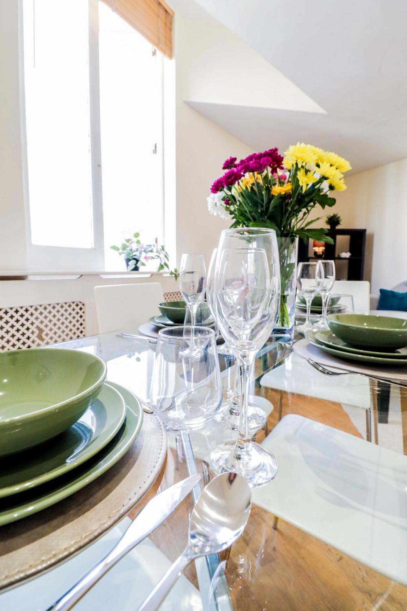 לונדון Spacious 4-Bed In St.John'S Wood מראה חיצוני תמונה